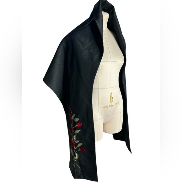 Isabella Fiore satin rose embroidered shawl - Picture 1 of 10